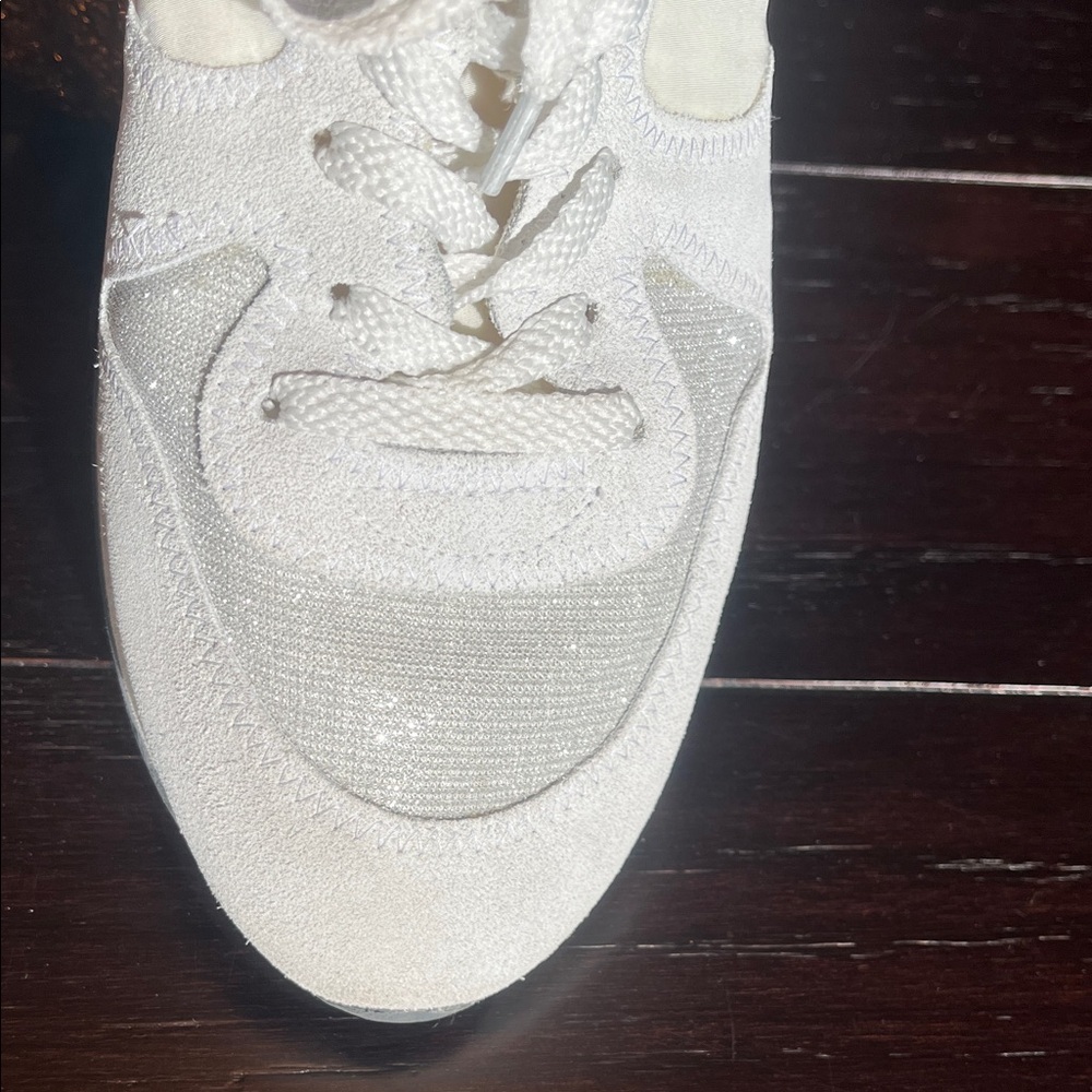 Golden Goose White suede and Blue star Runners - Picture 7 of 7